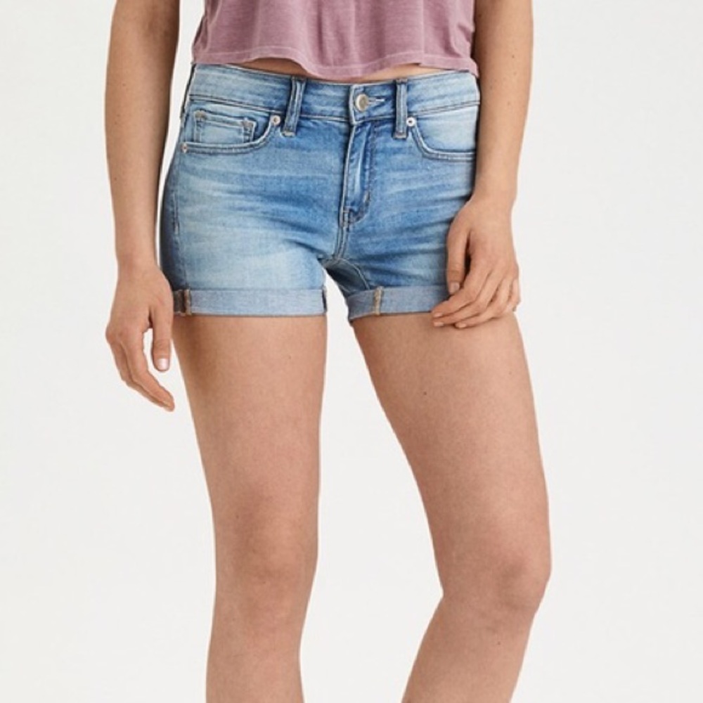 Light wash American Eagle Denim Shorts